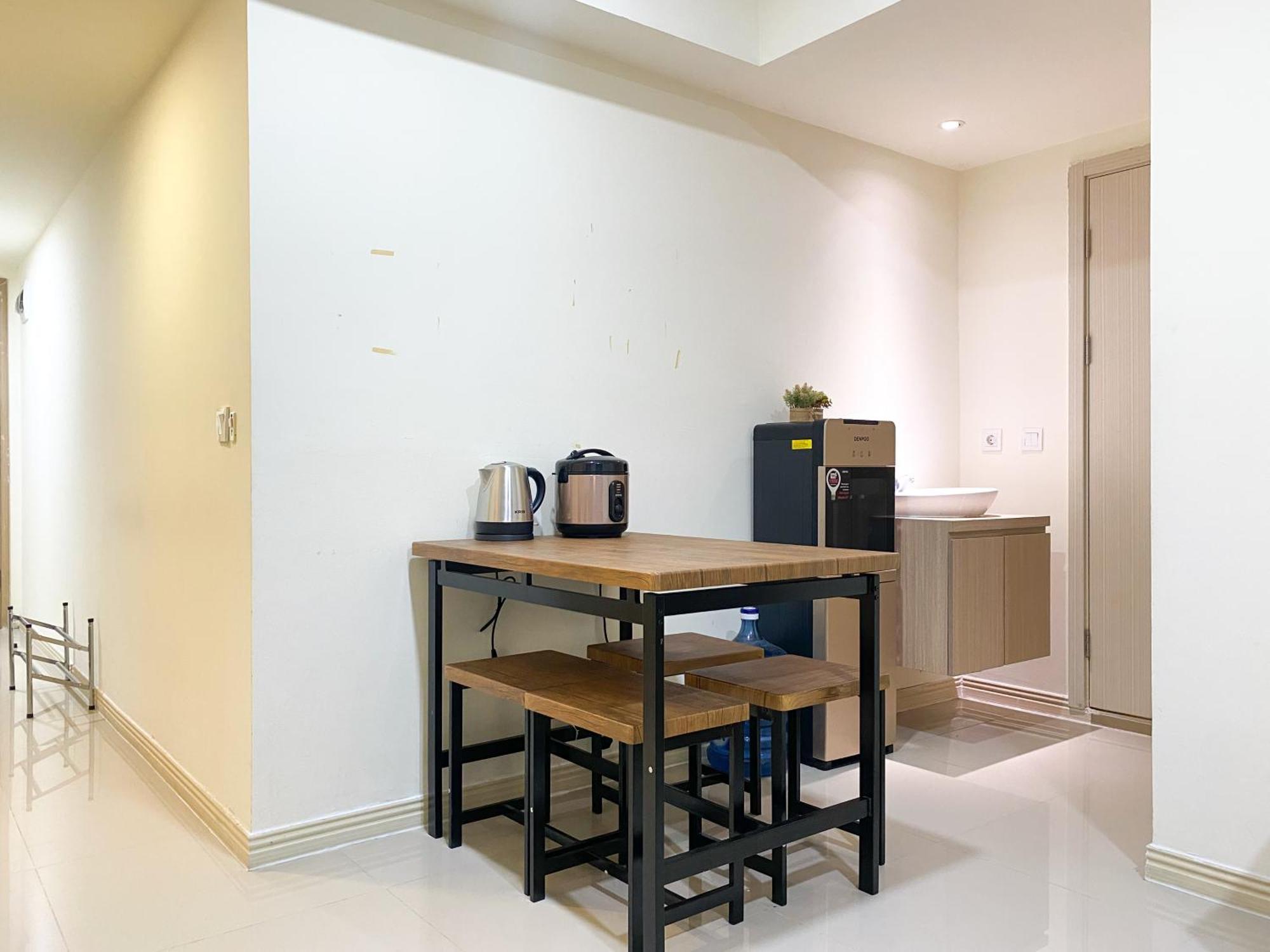 Spacious And Homey 2br At Meikarta By Travelio