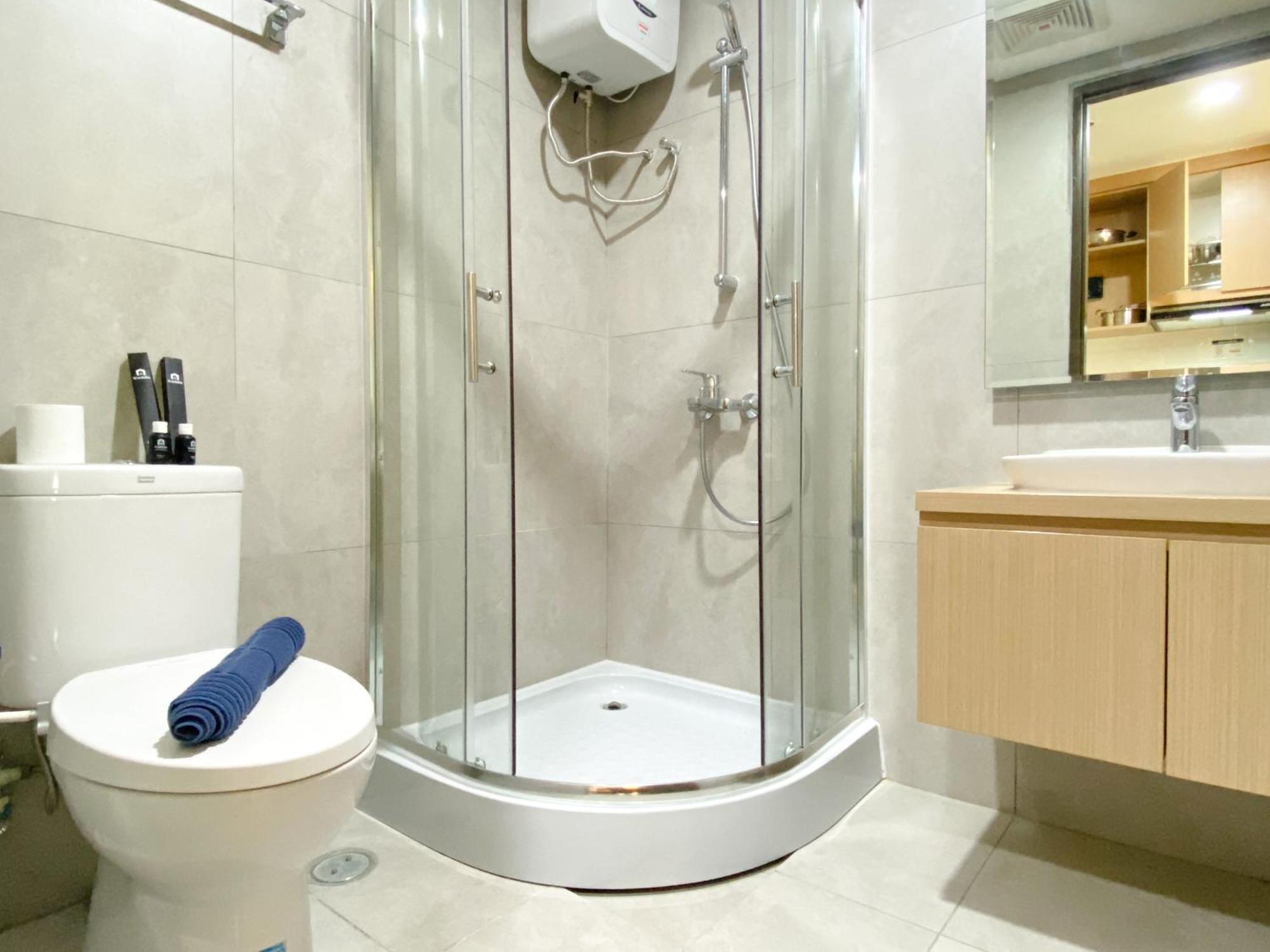 Apartemen Spacious And Homey 2br At Meikarta By Travelio Cikarang