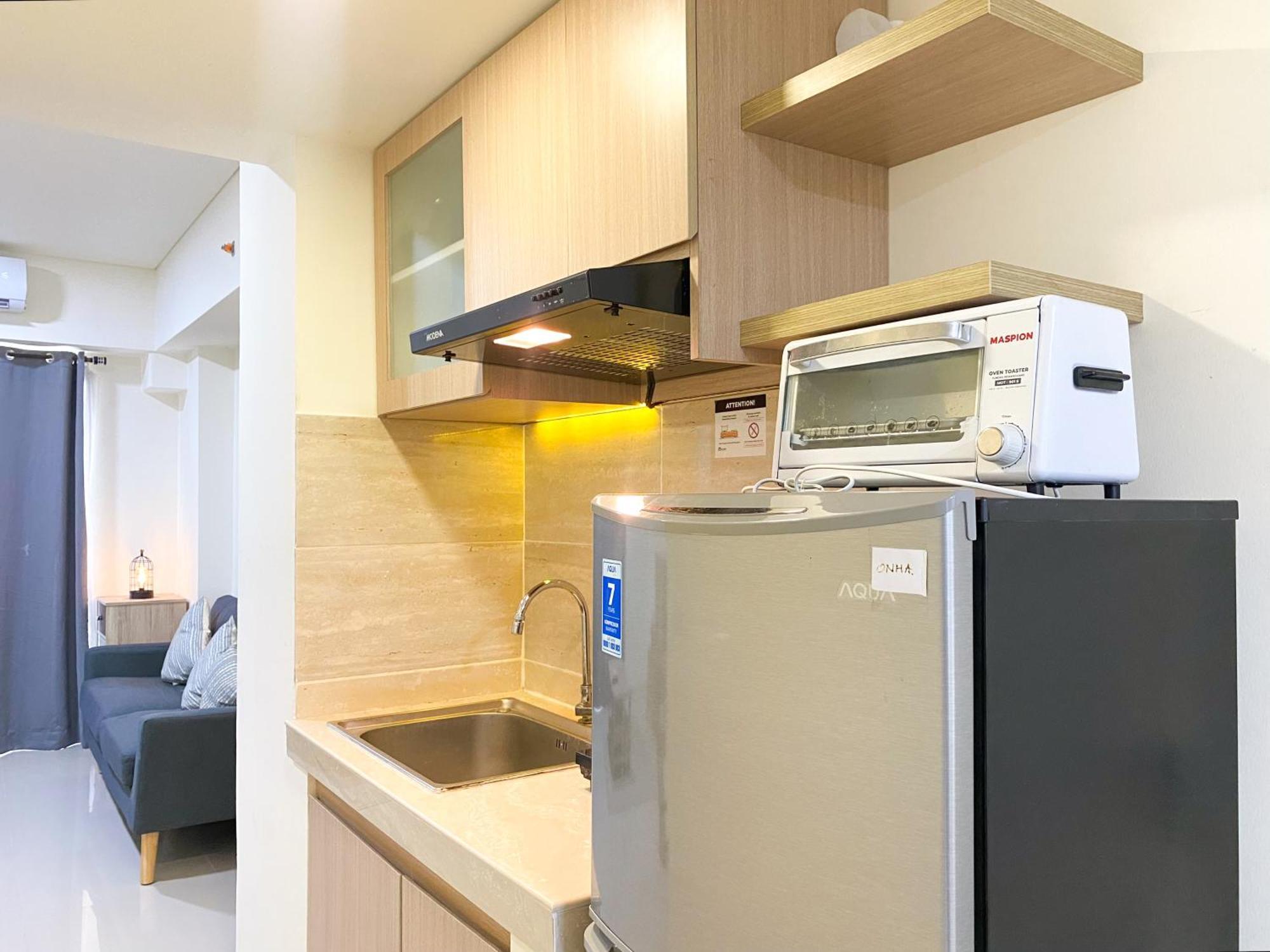 Spacious And Homey 2br At Meikarta By Travelio Apartemen Cikarang